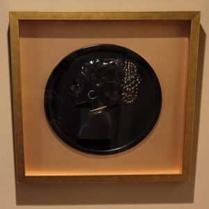 Framed African Woman Medallion (Gold)